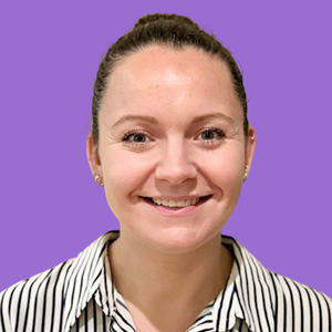 Portrait of Sara Bennett with violet background